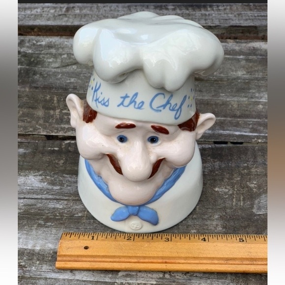 Vintage Ceramic Chef statue "Kiss the Chef" - Picture 6 of 6